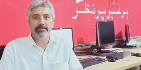 express ke bureau chief par na maloom afrad ka tashaddud