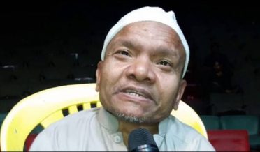 comedian javed kodo ki hukoomat ko dil se bad duaein