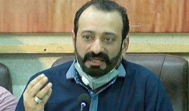 k electric chahti hai media band hojae