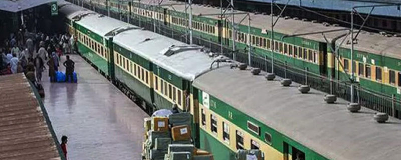 sahafio ke railway card ki muddat mein izaafa