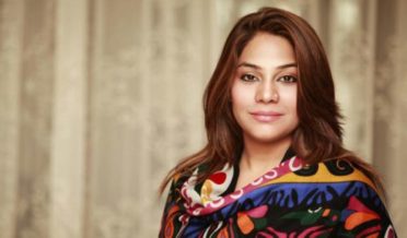 معروف گلوکارہ تیسرے شوہر سے بھی الگ ہوگئیں۔۔