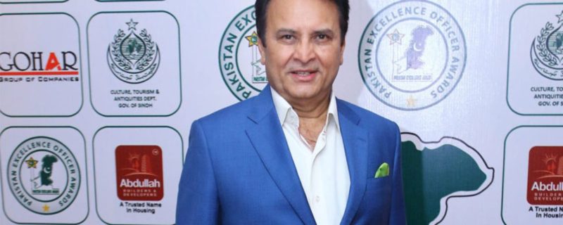 senior adakaar ne corona ko shikast dedi