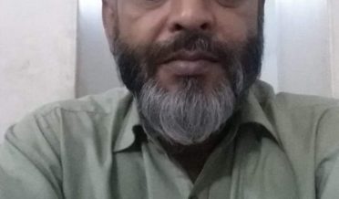 senior sahafi nasir siddiqui karachi mein supardkhaak