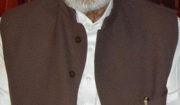 buzurg sahafi nazir khan superdkhak