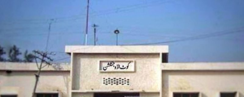 do biwio ke sahafi shohar ki khudkushi