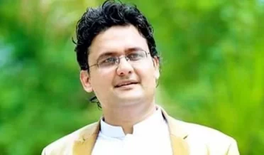 sahafion par tashaddud case faisal javed ke warrant giraftaari jaari