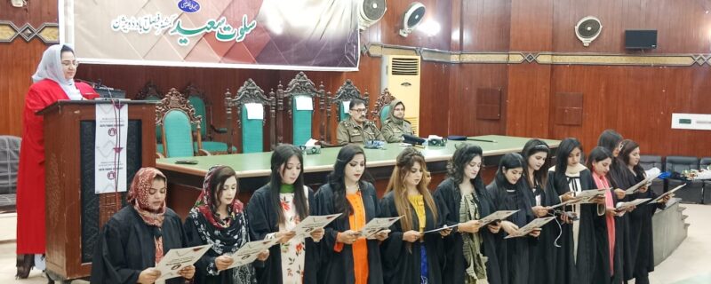 women journlists association faisalabad ki taqreeb half biradari