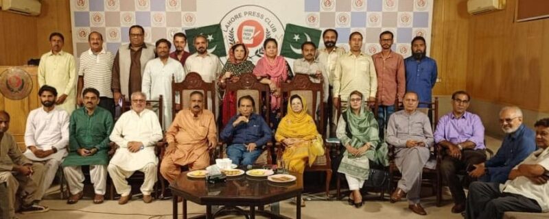 press club mein azadi mushaira ka ineqad