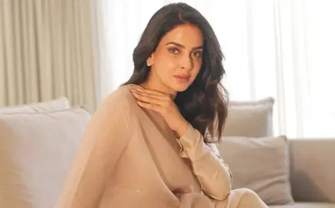 جس سے پیار ہوا اس نے شادی کرلی، صبا قمر۔۔