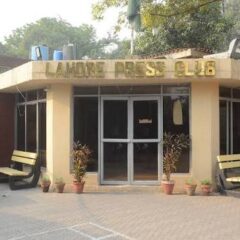 خاتون صحافی کی گاڑی چوری کرنے والے پکڑے نہ جاسکے۔۔۔