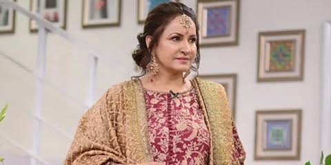 پہلے طلاق پر سوگ مناتے تھے اب سب نارمل ہوتا ہے، اداکارہ صبا فیصل۔۔۔