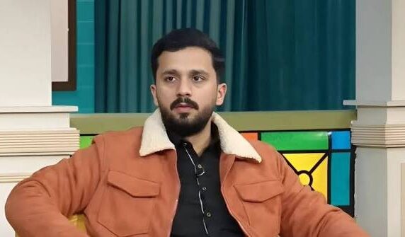 رجب بٹ کا سابق اہلیہ کو ہتک عزت کا قانونی نوٹس۔۔۔