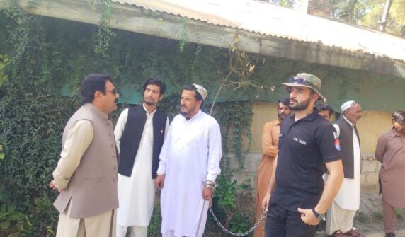 انسداد دہشت گردی ایکٹ کے تحت صحافی کی گرفتاری۔۔۔