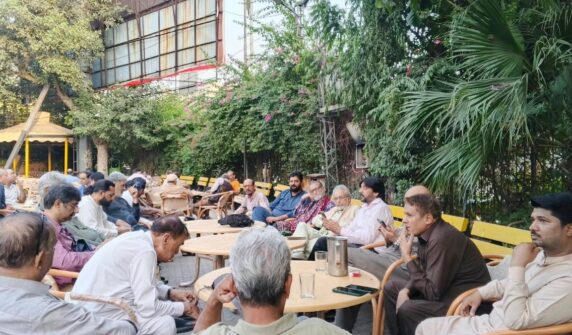 اسکروٹنی کے نام پر صحافیوں کی بلیک میلنگ بند کرنے کا مطالبہ۔۔۔