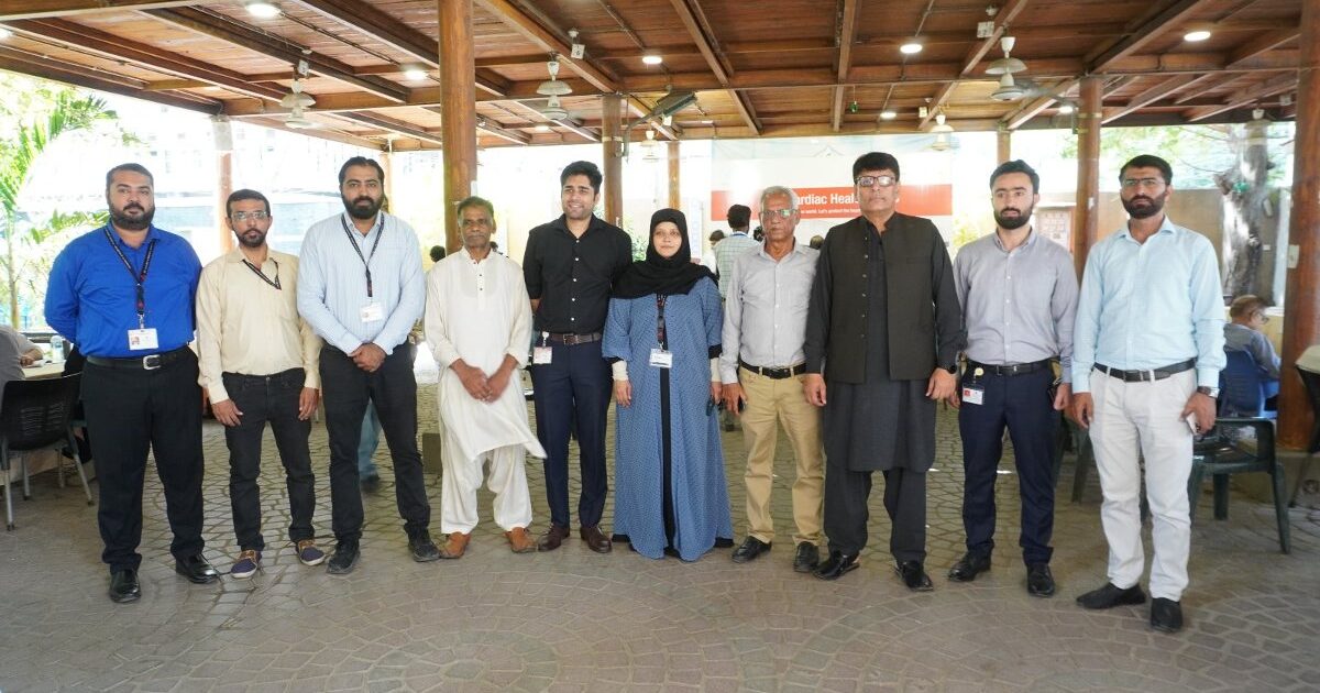 کراچی پریس کلب میں ارکان و اہل خانہ کیلئے میڈیکل کیمپ کا انعقاد۔۔۔