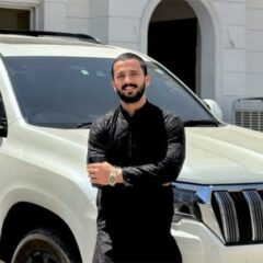 رجب بٹ کی گاڑی کی جعلی نمبر پلیٹ، مقدمہ درج۔۔۔