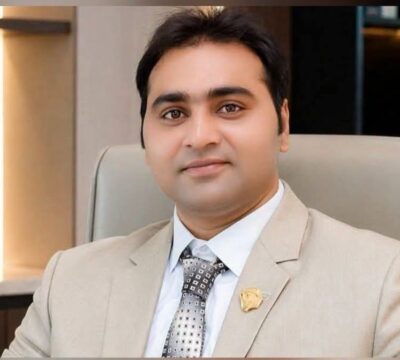 صحافی عمران صابر مغل کے خلاف مقدمہ درج۔۔