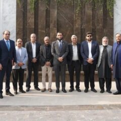 سی پی این ای کے اعزاز میں وزیر اطلاعات کی جانب سے ظہرانہ۔۔