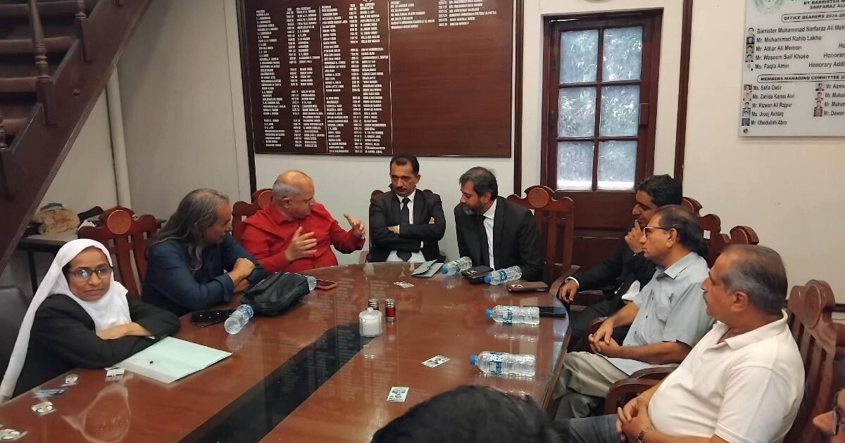 سندھ ہائی کورٹ بار کا پی ایف یو جے کی تحریک کی حمایت کا اعلان