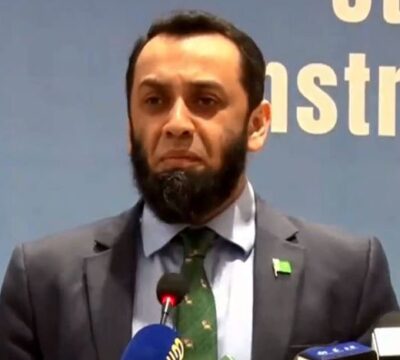سینئر صحافی اور وفاقی وزیراطلاعات میں صلح ہوگئی۔۔