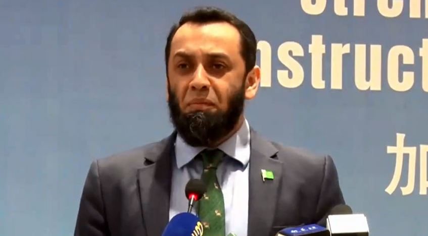 سینئر صحافی اور وفاقی وزیراطلاعات میں صلح ہوگئی۔۔