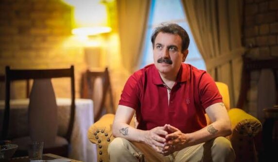 ذہنی سکون کا تعلق مادی حالات سے نہیں ہوتا، توثیق حیدر۔۔۔